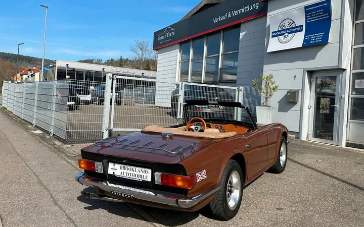 Triumph TR6
