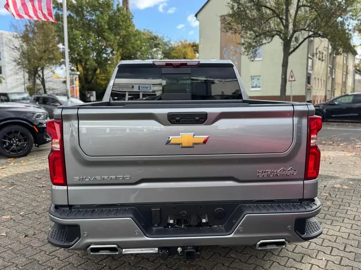 Chevrolet Silverado