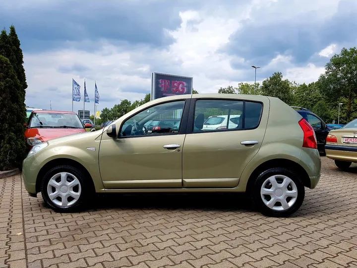 Dacia Sandero