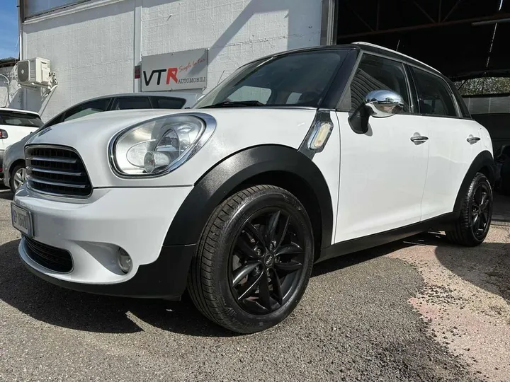 MINI Countryman D (Cooper)