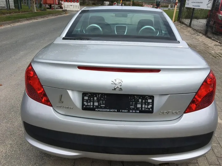 Peugeot 207