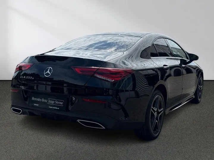 Mercedes-Benz CLA 250