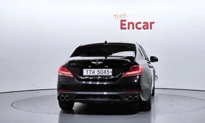 Genesis G70