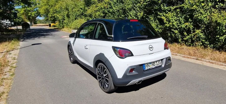 Opel Adam