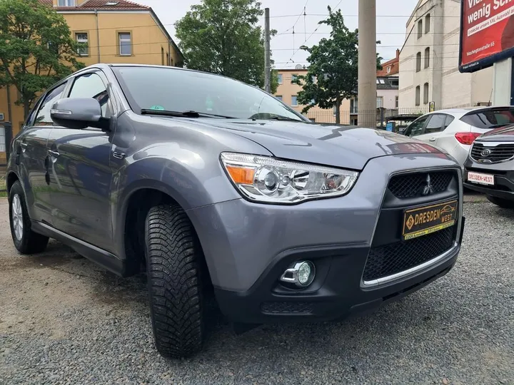 Mitsubishi ASX