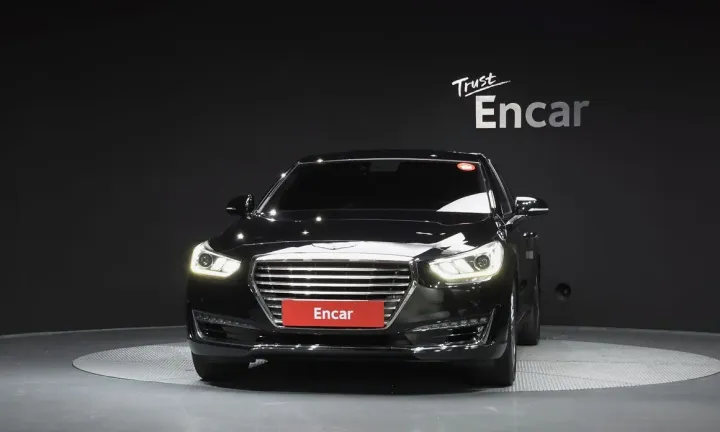 Genesis EQ900