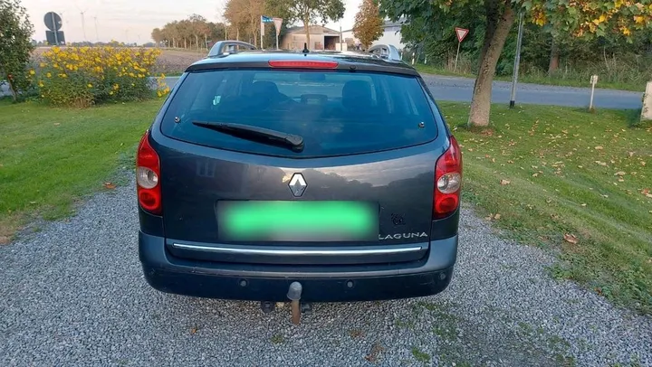 Renault Laguna