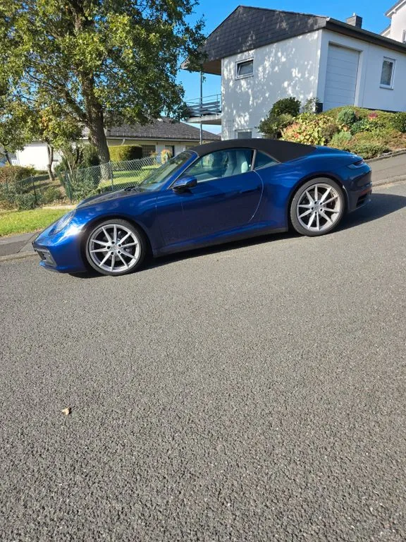 Porsche 992