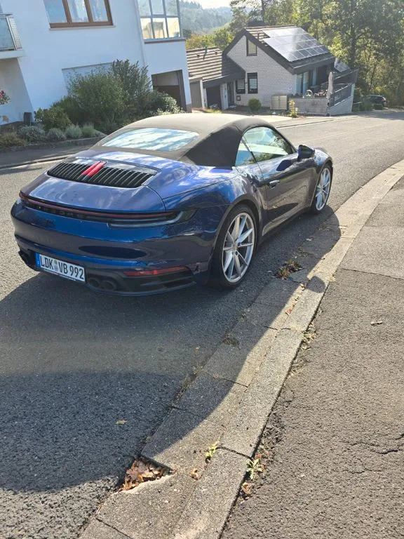 Porsche 992