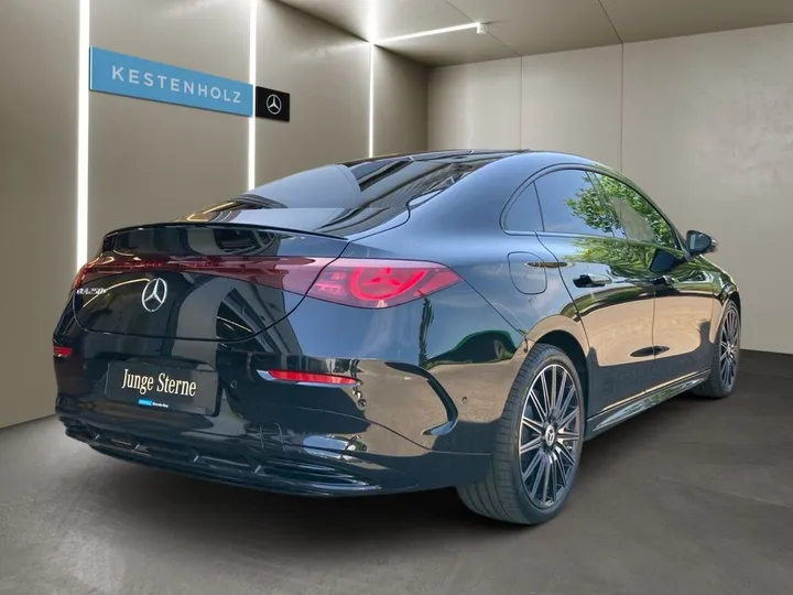 Mercedes-Benz CLA 250