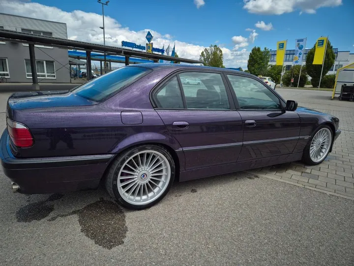 BMW 740