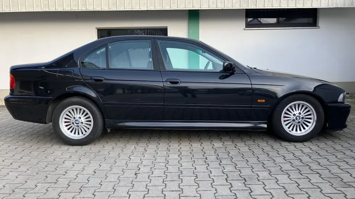 BMW 540