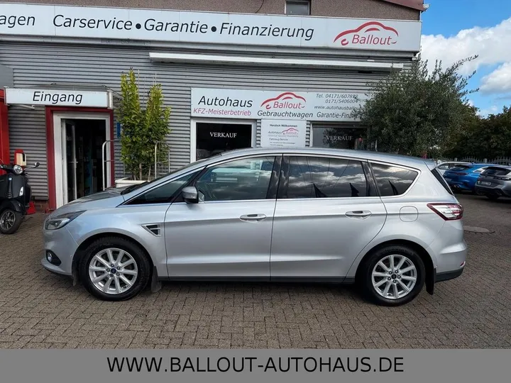 Ford S-Max