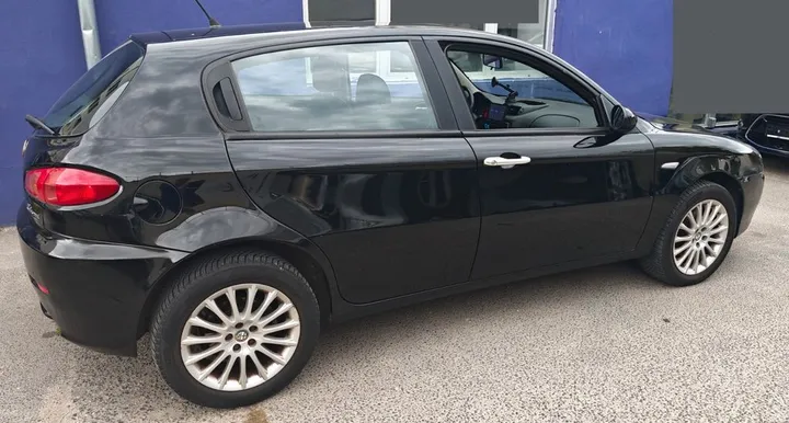 Alfa Romeo 147