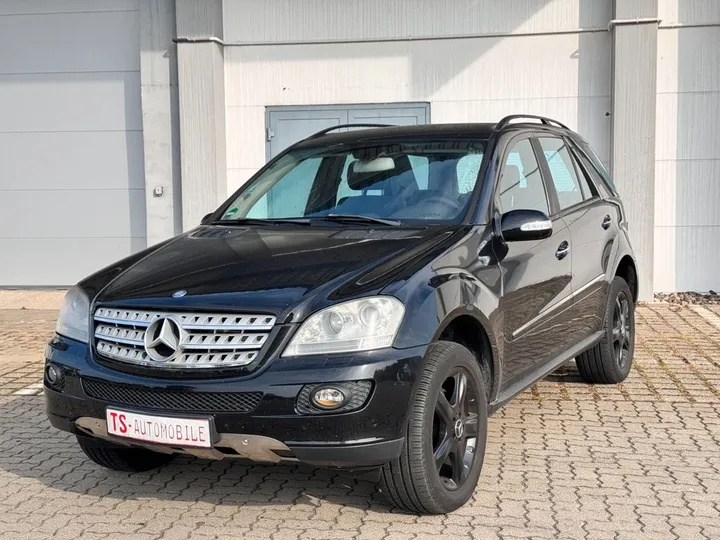 Mercedes-Benz ML 320