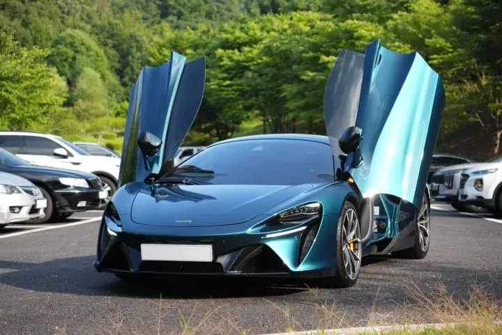 Mclaren Artura
