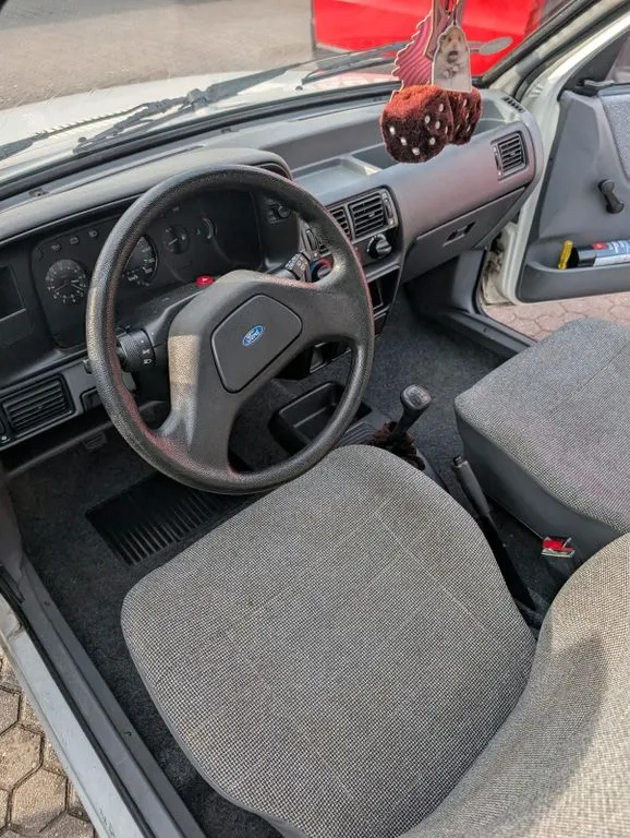 Ford Escort