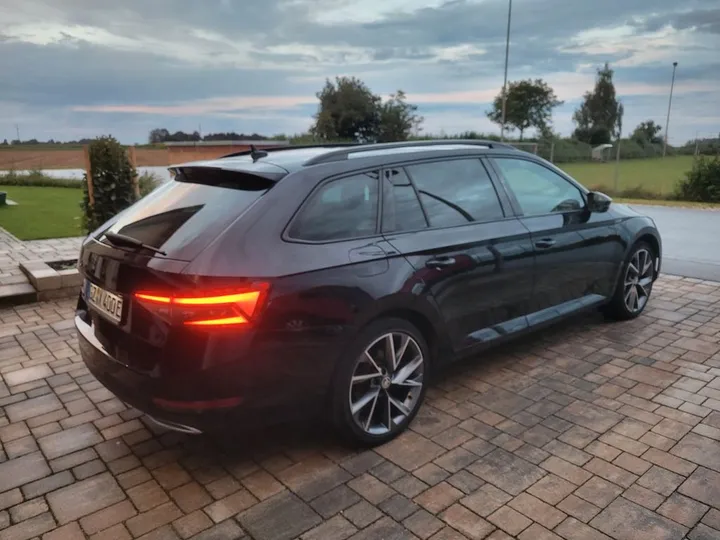 Škoda Superb
