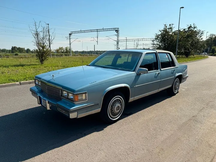 Cadillac Deville