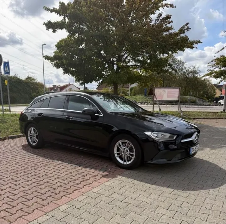 Mercedes-Benz CLA 180