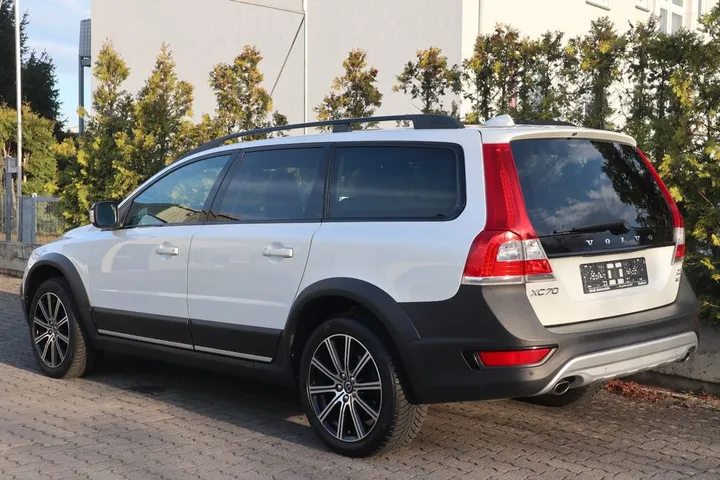 Volvo XC70