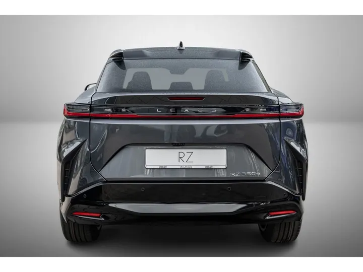 Lexus RZ