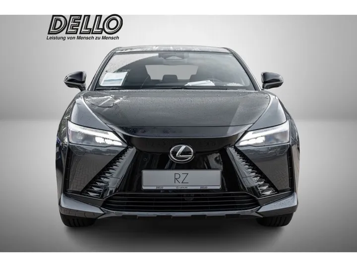 Lexus RZ