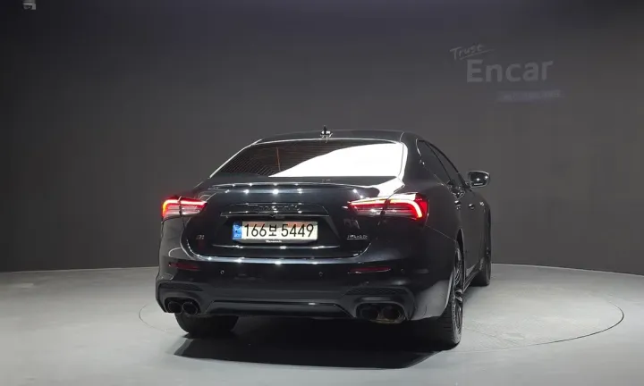 Maserati Ghibli