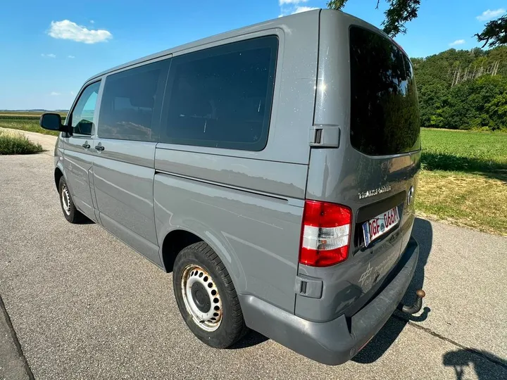 Volkswagen T5 Transporter