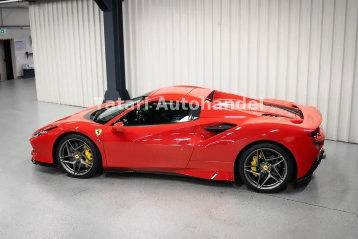 Ferrari F8