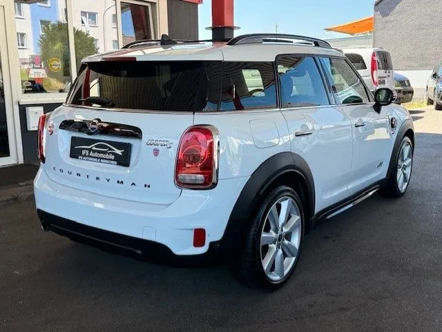 MINI Countryman SE (Cooper)