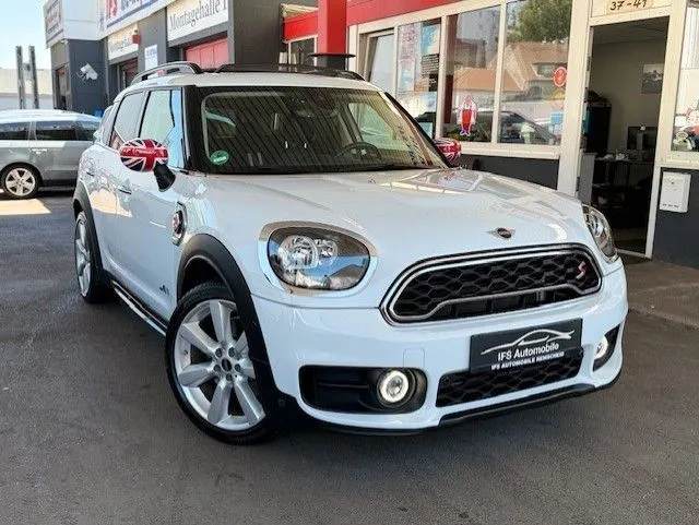 MINI Countryman SE (Cooper)