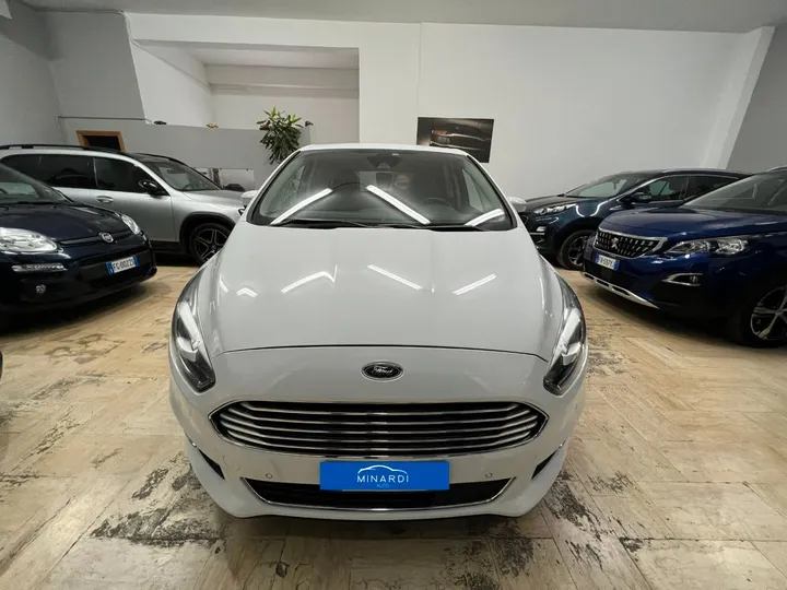 Ford S-Max