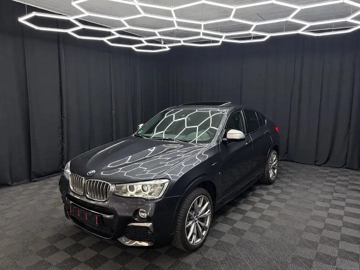 BMW X4 M40