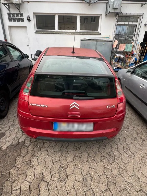Citroën C4