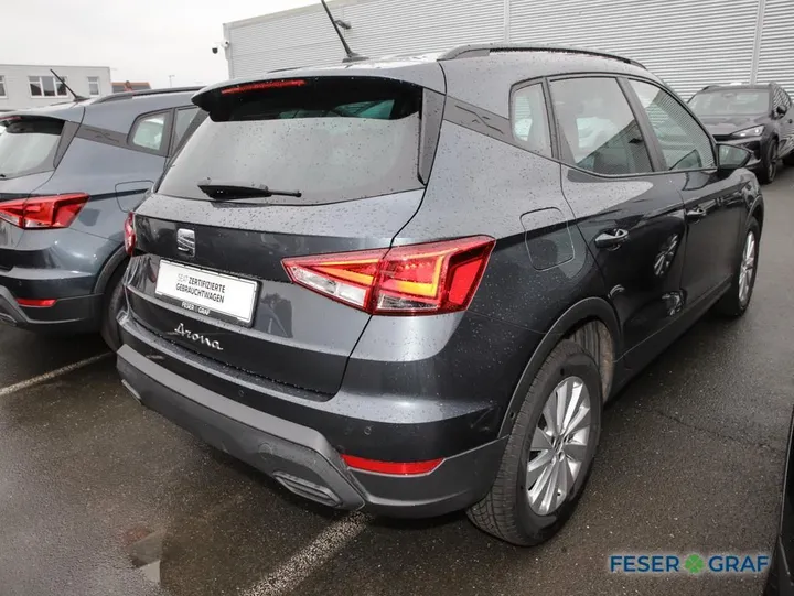 Seat Arona