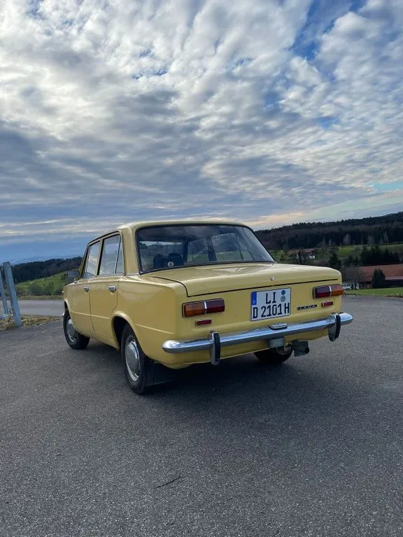 Lada 1200