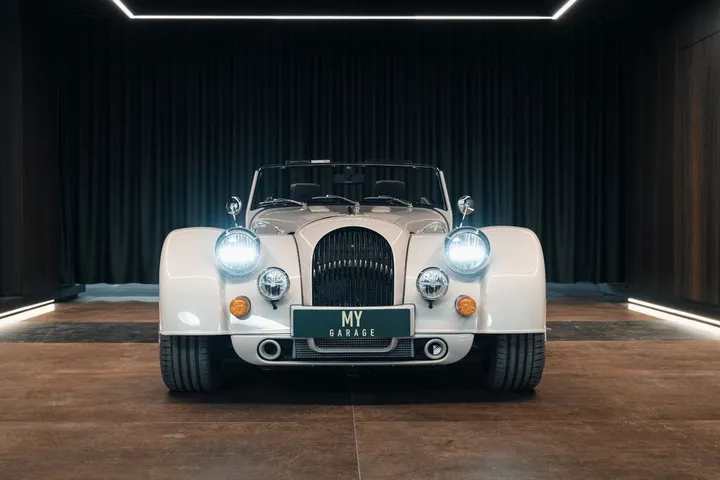 Morgan Plus 6