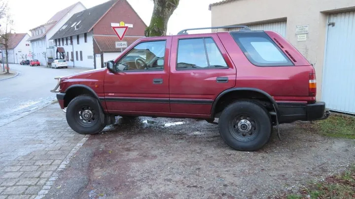 Opel Frontera
