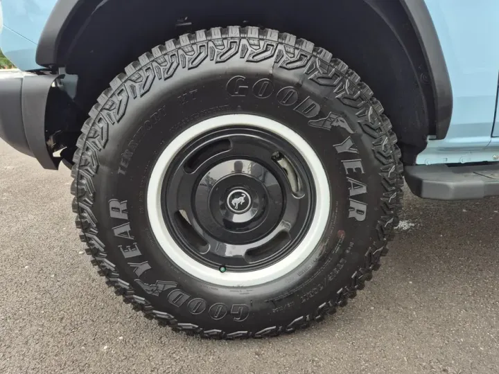 Ford Bronco