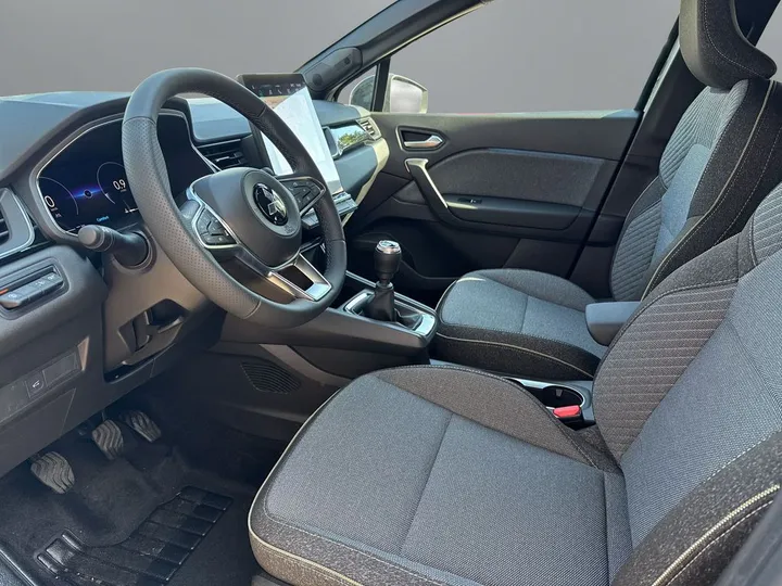 Mitsubishi Grandis