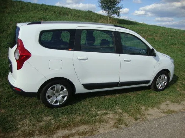 Dacia Lodgy