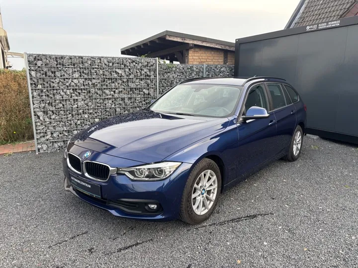BMW 320
