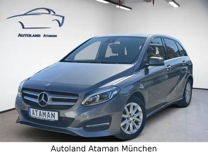 Mercedes-Benz B 180