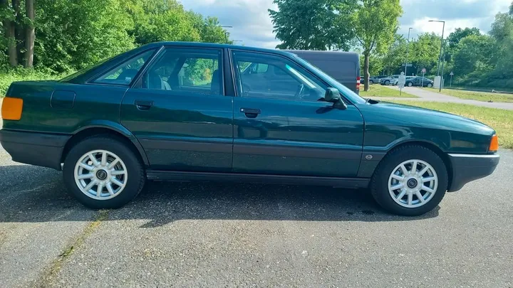 Audi 80