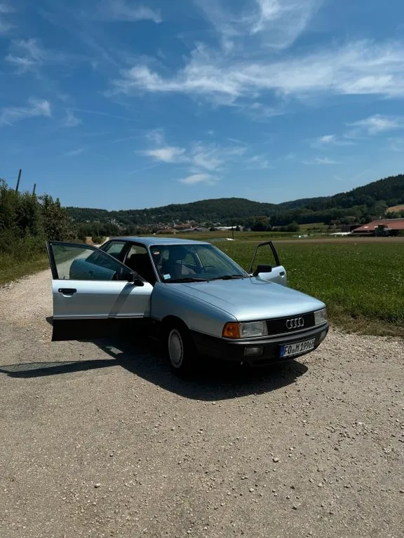 Audi 80