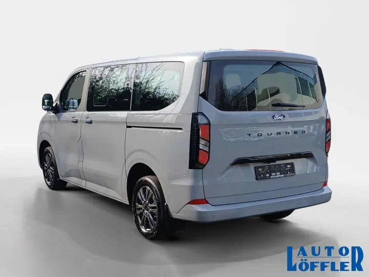 Ford Tourneo Custom