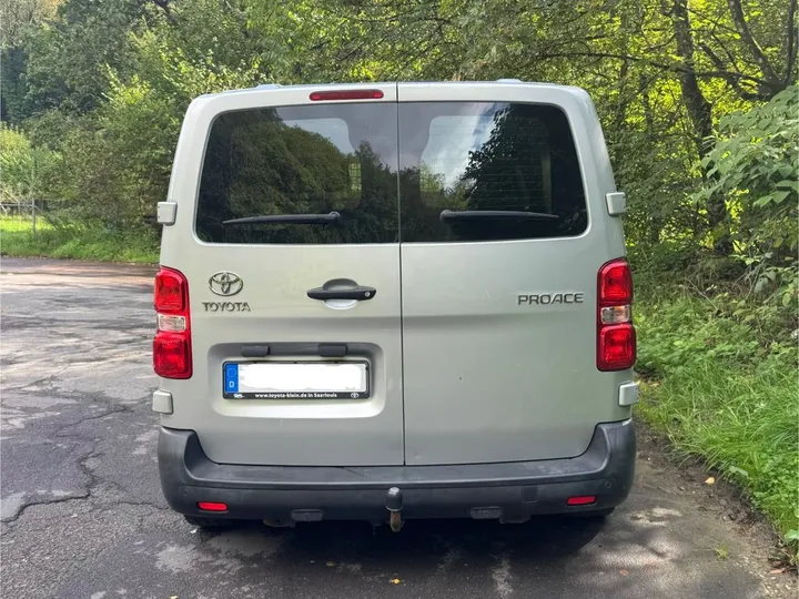 Toyota Proace City (Verso)