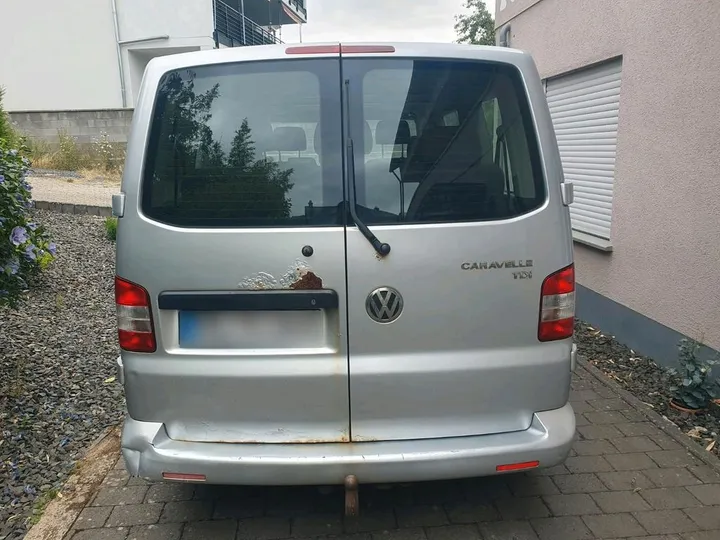 Volkswagen T5 Caravelle
