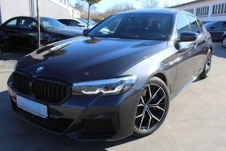 BMW M550